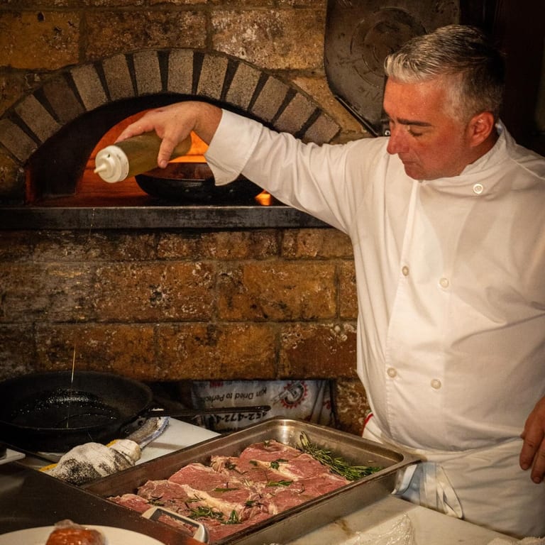 Dining Experience, Wine, and Easy Visits